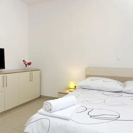 Casa de hóspedes Bella 4*