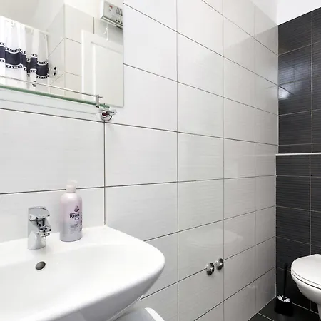 Apartments Bella 4*