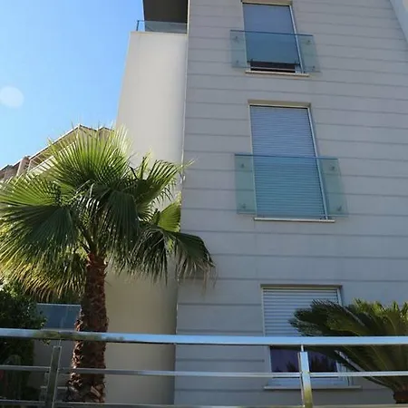Apartments Bella