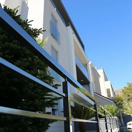 Apartments Bella Podstrana